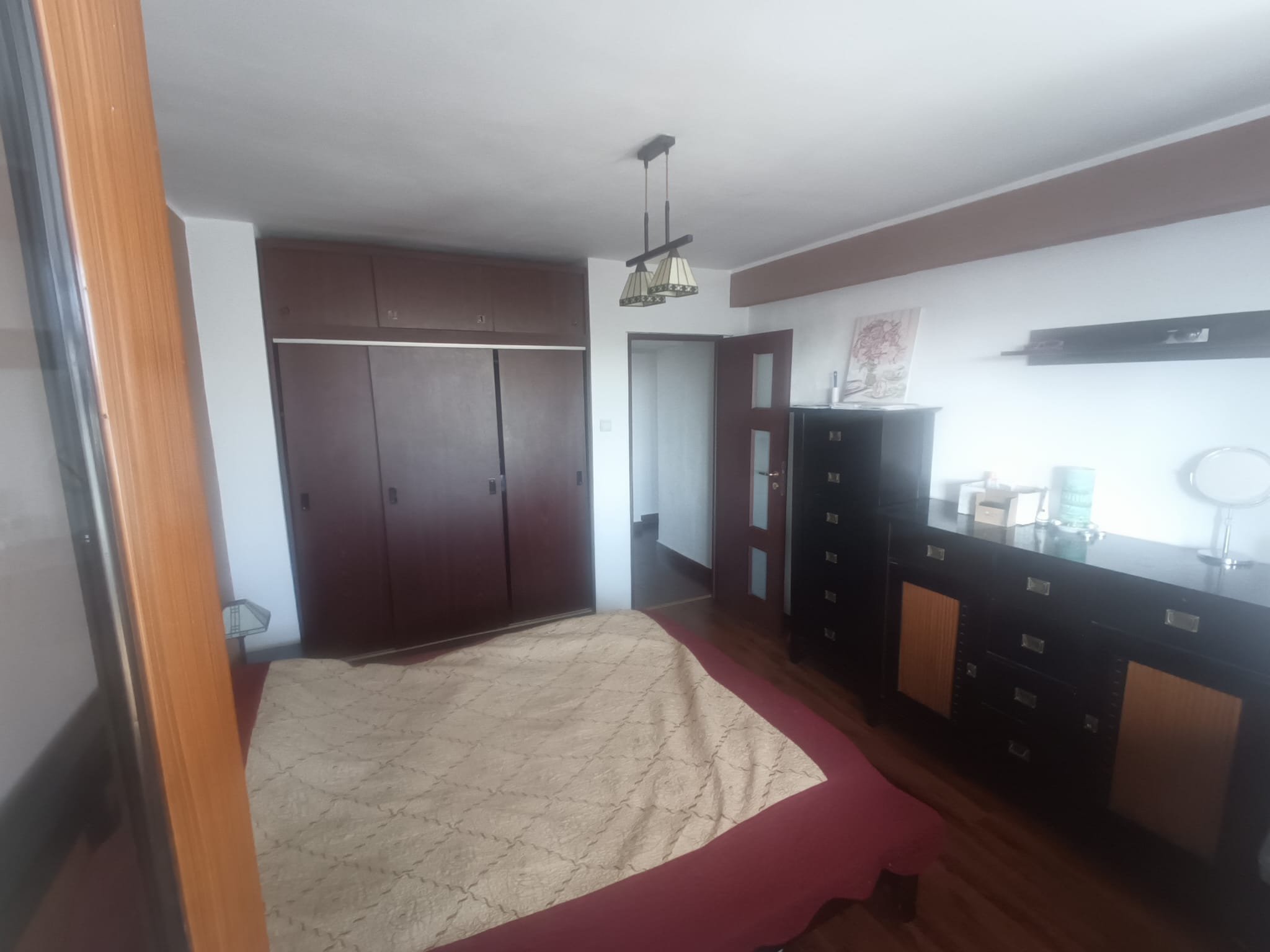 Schimb Apartament 3 cam. dec., Tiglina 2, bloc B5, zona foarte linistita