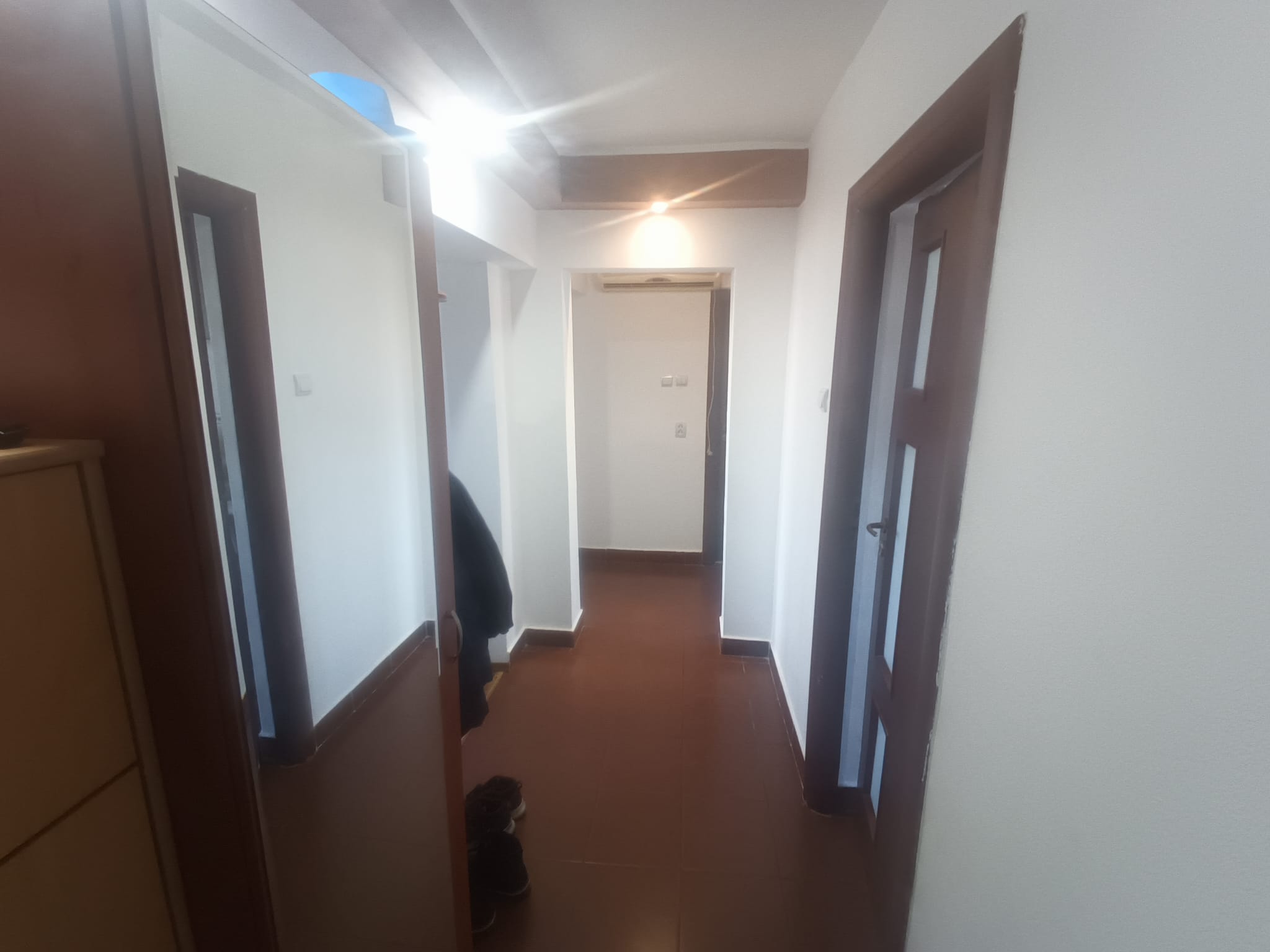 Schimb Apartament 3 cam. dec., Tiglina 2, bloc B5, zona foarte linistita